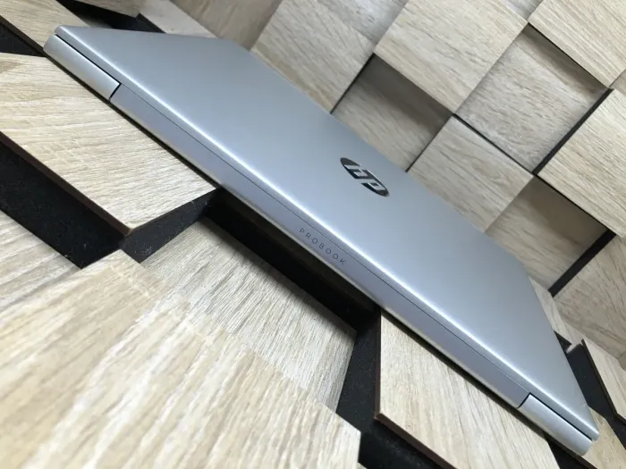 Ультрабук Б-клас HP ProBook 440 G7 / 14" (1920x1080) IPS / Intel Core i5-10210U (4 (8) ядра по 1.6 - 4.2 GHz) / 8 GB DDR4 / 250 GB SSD / Intel UHD Graphics / WebCam б/в - зображення 7