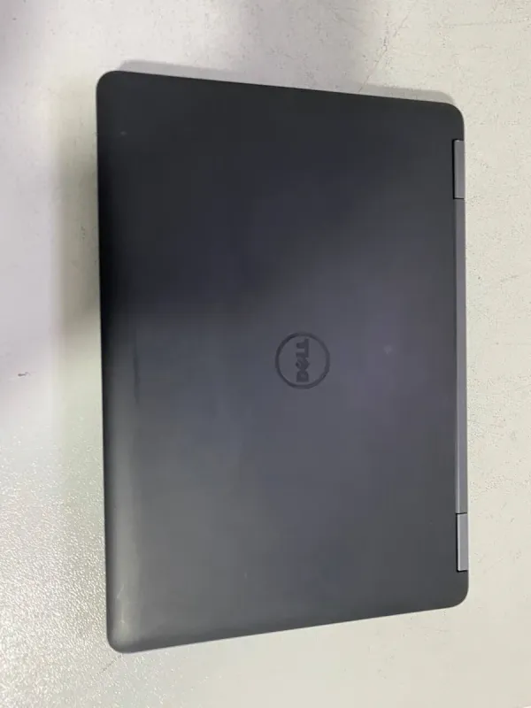 Ноутбук Dell Latitude E5440 / 14" (1600x900) TN Touch / Intel Core i5-4300U (2 (4) ядра по 1.9 - 2.9 GHz) / 8 GB DDR3 / 256 GB SSD / Intel HD Graphics 4400 / WebCam б/у - зображення 7