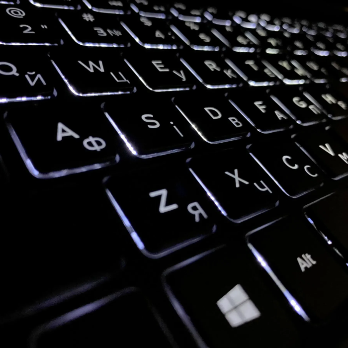 Мобільна робоча станція Dell Precision 5530 / 15,6" (1920x1080) IPS / Intel Core i7-8850H (6 (12) ядра по 2,6 - 4,3 ГГц) / 16 ГБ DDR4 / 512 ГБ SSD / nVidia Quadro P1000, 4 ГБ GDDR5, 128-біт / HDMI б/в - зображення 6