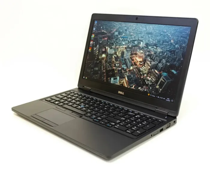 Робоча станція Б-клас Dell Precision 3520 / 15.6" TN / Intel Core i7-7820HQ (4(8) ядра по 2.9-3.9 GHz) / 4GB DDR4 / 120GB SSD / Quadro M620, 2GB GDDR5, 128-bit / WebCam / HDMI б/в - зображення 4