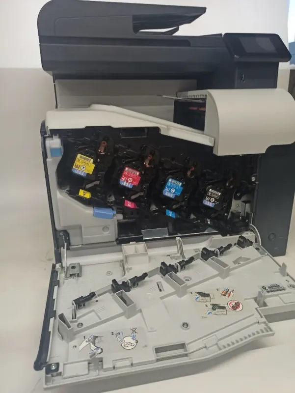 БФП HP Color LaserJet Pro 500 M570dn / Лазерний кольоровий друк / 600x600 dpi / A4 / 31 стор. хв / Дуплекс / USB 2.0, Ethernet б/в - зображення 4