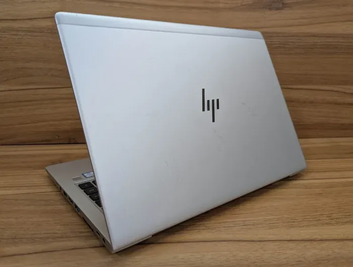 Ультрабук HP EliteBook 840 G5 / 14" (1920x1080) IPS / Intel Core i5-7200U (2 (4) ядра по 2.5 - 3.1 GHz) / 8 GB DDR4 / 256 GB SSD / Intel UHD Graphics 620 / WebCam / Fingerprint / Windows 10 б/в - зображення 7