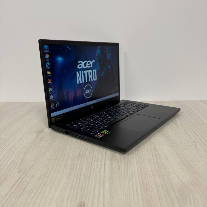 Ігровий ноутбук Acer Nitro V15 ANV15-41 / 15.6" (1920x1080) IPS / AMD Ryzen 7 7735HS (8 (16) ядер по 3.2 - 4.75 GHz) / 16 GB DDR5 / 1000 GB SSD NVMe / nVidia GeForce RTX 4060, 8 GB GDDR6, 128-bit / WebCam б/в - зображення 4