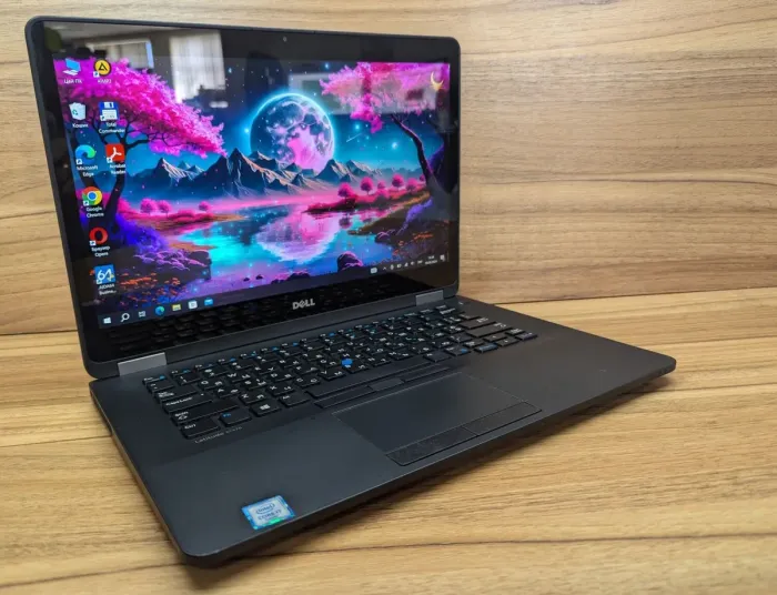 Ультрабук Dell Latitude E7470 / 14" (2560x1440) IPS Touch / Intel Core i7-6600U (2 (4) ядра по 2.6 - 3.4 GHz) / 8 GB DDR4 / 256 GB SSD / Intel HD Graphics 520 / WebCam / Fingerprint / Windows 10 б/в - зображення 4
