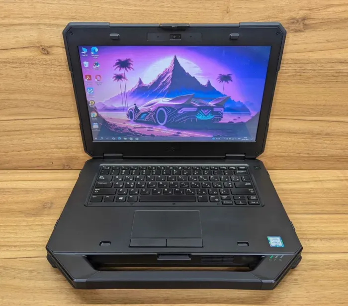 Захищений ноутбук Dell Latitude 14 Rugged 5414 / 14" (1366x768) TN / Intel Core i5-6300U (2 (4) ядра по 2.4 - 3.0 GHz) / 8 GB DDR4 / 256 GB SSD / Intel HD Graphics 520 / HDMI / WebCam / Windows 10 б/в - зображення 2