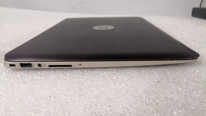 Ноутбук HP Spectre / 13.3" IPS / Core i5-4200U (2(4) ядра по 1.6-2.6 GHz) / 4GB DDR3 / 128GB SSD / HD Graphics 4400 / WebCam  б/в - зображення 4