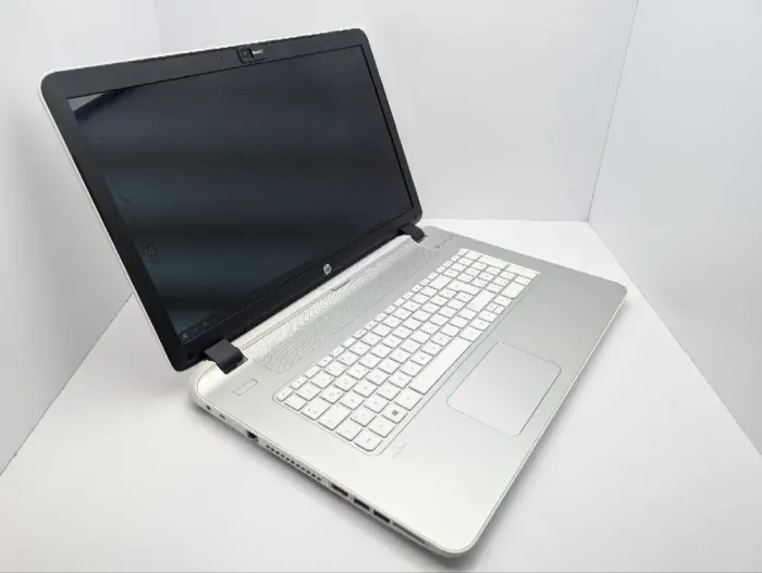 Ноутбук HP 17-1245ng / 17.3" (1600x900) TN / AMD A6-6310 (4 ядра по 1.8 - 2.4 GHz) / 8 GB DDR3 / 120 GB SSD / AMD Radeon R4 Graphics / WebCam / DVD-ROM б/в - зображення 5