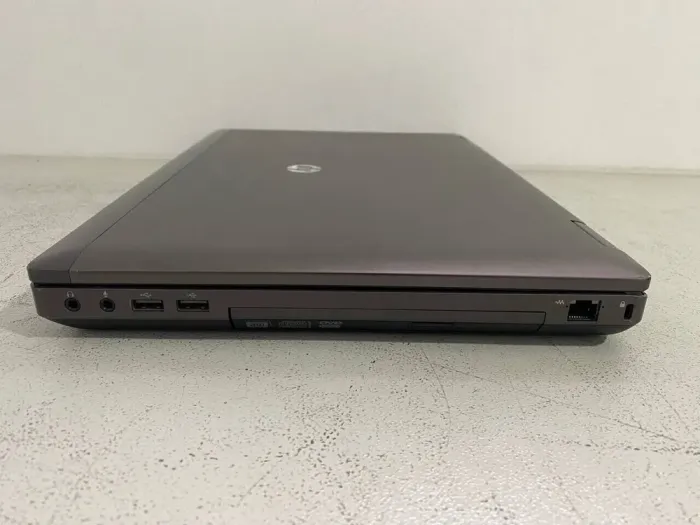 Ноутбук Б-клас HP ProBook 6560b / 15.6" (1366x768) TN / Intel Core i5-2410M (2 (4) ядра по 2.3 - 2.9 GHz) / 8 GB DDR3 / 240 GB SSD / Intel HD Graphics 3000 / DVD-ROM б/в - зображення 4