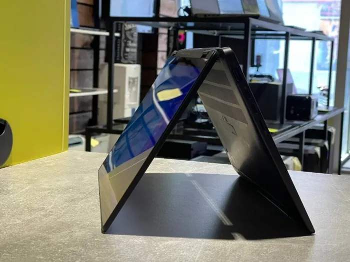 Ультрабук-трансформер Dell Latitude 7410 / 14" (1920x1080) IPS Touch / Intel Core i7-10610U (4 (8) ядра по 1.8 - 4.9 GHz) / 8 GB DDR4 / 240 GB SSD / Intel UHD Graphics / WebCam б/в - зображення 5