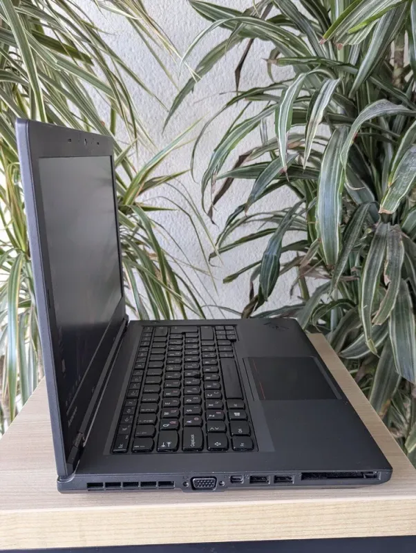 Ноутбук Б-клас Lenovo ThinkPad L440 / 14" (1366x768) TN / Intel Core i3-4000M (2 (4) ядра по 2.4 GHz) / 8 GB DDR3 / 128 GB SSD / Intel HD Graphics 4600 / WebCam б/в - зображення 7