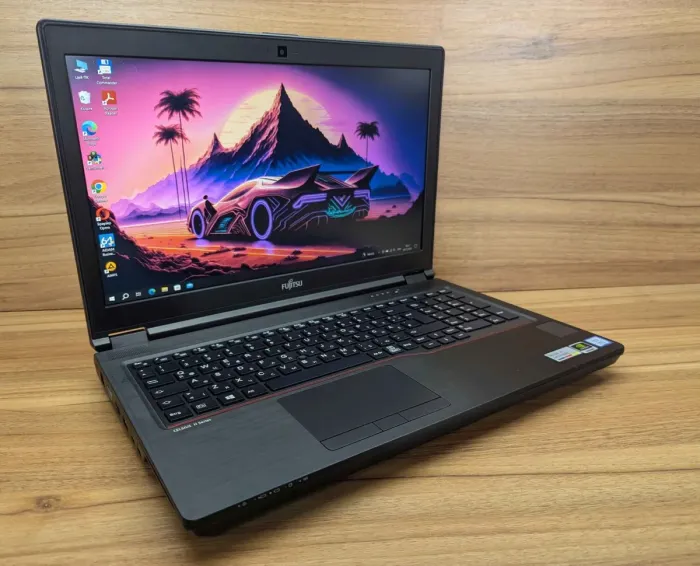 Мобільна робоча станція Б-клас Fujitsu Celsius H780 / 15.6" (1920x1080) IPS / Intel Core i7-8750H (6 (12) ядер по 2.2 - 4.1 GHz) / 32 GB DDR4 / 512 GB SSD / nVidia Quadro P600, 4 GB GDDR5, 128-bit / WebCam / 4G / Windows 10 б/в - зображення 4