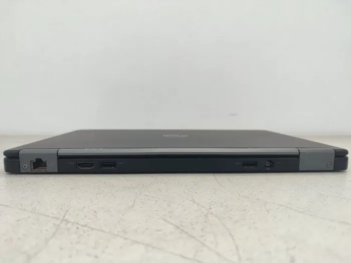 Нетбук Б-клас Dell Latitude E7250 / 12.5" (1366x768) TN / Intel Core i5-5300U (2 (4) ядра по 2.3 - 2.9 GHz) / 8 GB DDR3 / 128 GB SSD / Intel HD Graphics 5500 / WebCam б/в - зображення 8