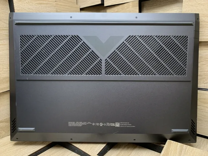 Ігровий ноутбук Б-клас HP Victus 16-E1123NW / 16.1" (1920x1080) IPS / AMD Ryzen 7 6800H (8 (16) ядер по 3.2 - 4.7 GHz) / 16 GB DDR4 / 1000 GB SSD M.2 / nVidia GeForce RTX 3050 Ti, 4 GB GDDR6, 128-bit / WebCam б/в - зображення 10