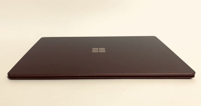 Ультрабук Microsoft Surface Laptop 1 1769 / 13.5" (2256x1504) IPS Touch / Intel Core i7-7660U (2 (4) ядра по 2.5 - 4.0 GHz) / 8 GB DDR4 / 256 GB SSD NVMe / Intel Iris Plus Graphics 640 / WebCam / Win 10 Pro б/в - зображення 6