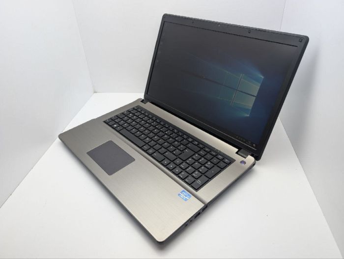 Ноутбук Terra Mobile 1749 / 17.3" (1600x900) TN / Intel Core i5-4200M (2 (4) ядра по 2.5 - 3.1 GHz) / 8 GB DDR3 / 1000 GB HDD / Intel HD Graphic 4600 / WebCam / DVD-ROM б/в - зображення 7