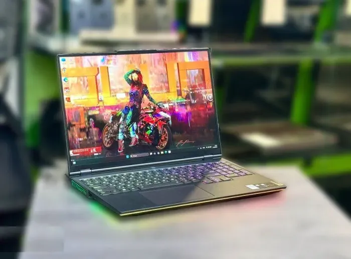 Ігровий ноутбук Lenovo Legion 7 16ACHg6 / 16" (2560x1600) IPS / AMD Ryzen 7 5800H (8 (16) ядер по 3.2 - 4.4 GHz) / 32 GB DDR4 / 1000 GB SSD M.2 / nVidia GeForce RTX 3070, 8 GB GDDR6, 256-bit / WebCam / Win 11 Home б/в - зображення 4