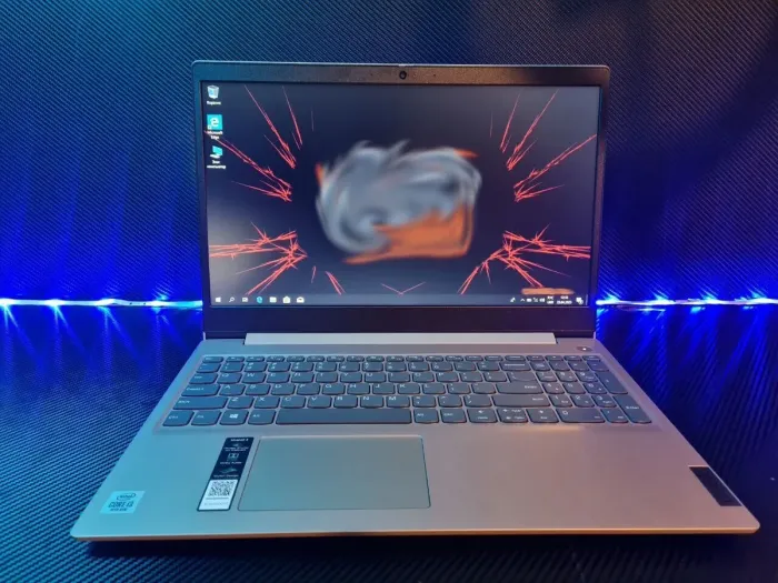 Ноутбук Lenovo IdeaPad 3 15IILO5/ 15.6"/Core i3-1005G1 2(4)ядра 1.2-3.4GHz/4GB DDR4/128GB SSD/UHD 630/Webcam б/в - зображення 2