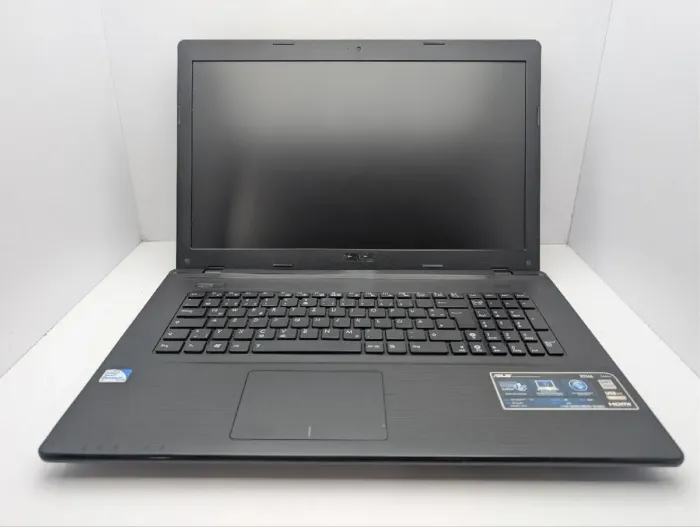 Ноутбук Asus R704A / 17.3" (1600x900) TN / Intel Pentium B970 (2 ядра по 2.3 GHz) / 8 GB DDR3 / 320 GB HDD / Intel HD Graphics / WebCam / DVD-ROM б/в - зображення 3