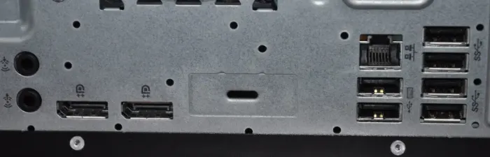 Комп'ютер HP EliteDesk 800 G3 Tower / Intel Core i7-6700 (4 (8) ядра по 3,4 - 4,0 ГГц) / 8 ГБ DDR4 / 160 ГБ HDD / Intel HD Graphics 530 / DVD-ROM / Windows 11 Pro б/в - зображення 5