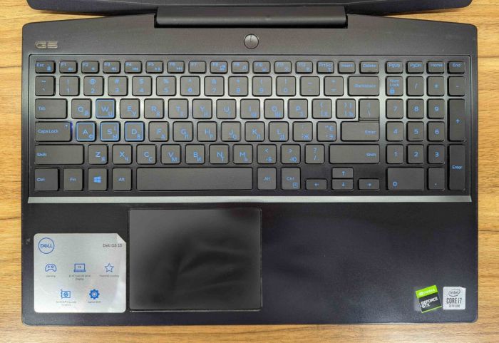 Ігровий ноутбук Dell G5 5500 / 15.6" (1920x1080) IPS / Intel Core i7-10750H (6 (12) ядер по 2.6 - 5.0 GHz) / 16 GB DDR4 / 500 GB SSD / nVidia GeForce GTX 1650 Ti, 4 GB GDDR6, 128-bit / WebCam / Windows 10 б/в - зображення 3