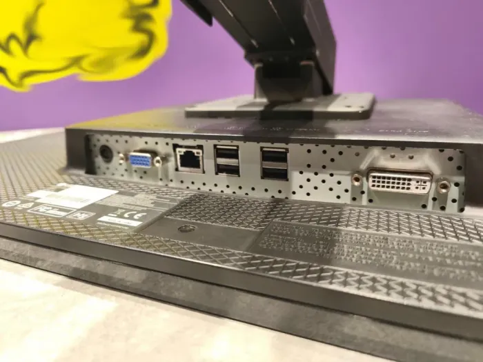 Монітор LG 23CAV42K / 23" (1920x1080) IPS / VGA, DVI, USB / VESA 100x100 б/в - зображення 3