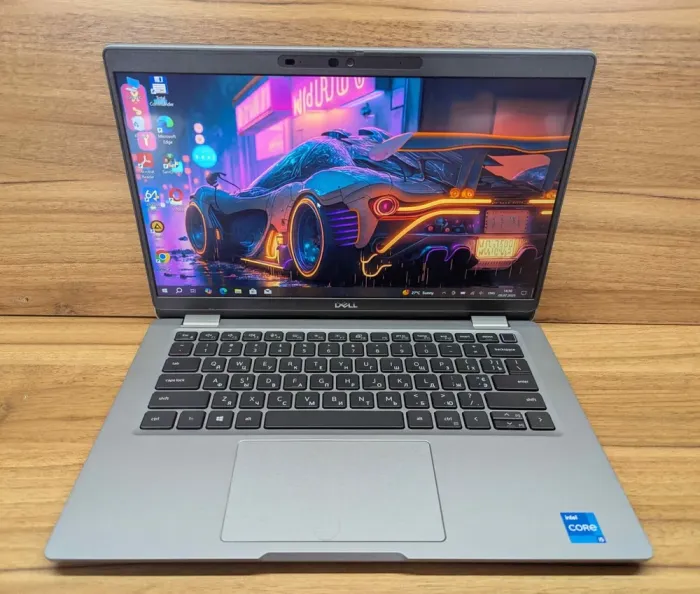 Ультрабук Dell Latitude 5320 / 13.3" (1920x1080) IPS Touch / Intel Core i5-1135G7 (4 (8) ядра по 2.4 - 4.2 GHz) / 16 GB DDR4 / 512 GB SSD / Intel Iris Xe Graphics / TouchID / WebCam / Windows 10 б/в - зображення 2