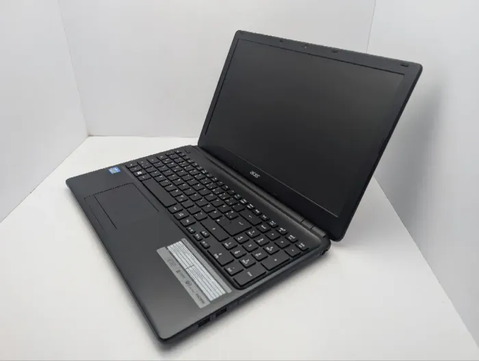Ноутбук Acer Aspire E1-570 / 15.6" (1366x768) TN / Intel Core i3-3217U (2 (4) ядра по 1.8 GHz) / 8 GB DDR3 / 500 GB HDD / Intel HD Graphics 4000 / WebCam / DVD-ROM б/в - зображення 7