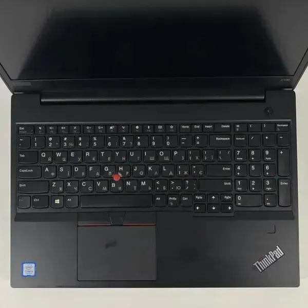 Ноутбук Lenovo ThinkPad E590 / 15.6" (1920x1080) IPS / Intel Core i5-8265U (4 (8) ядра по 1.6 - 3.9 GHz) / 16 GB DDR4 / 256 GB SSD / Intel UHD Graphics / WebCam / TouchID б/в - зображення 5