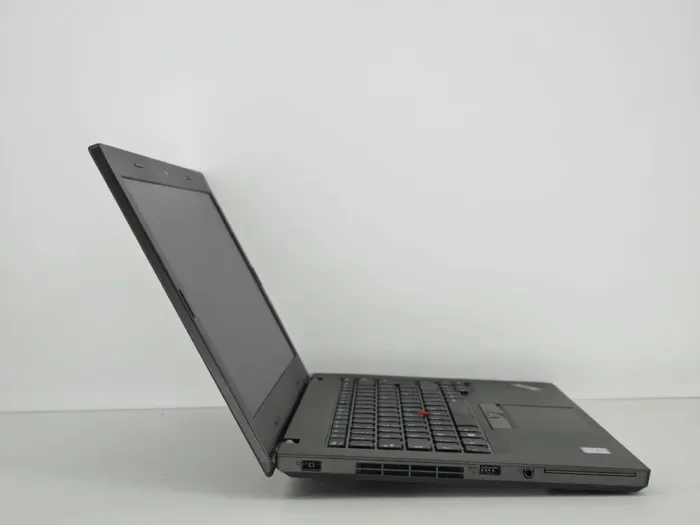 Ноутбук Б-клас Lenovo ThinkPad L470 / 14" (1366x768) TN / Intel Core i3-6100U (2 (4) ядра по 2.3 GHz) / 8 GB DDR4 / 500 GB HDD / Intel HD Graphics 620 / WebCam б/в - зображення 3