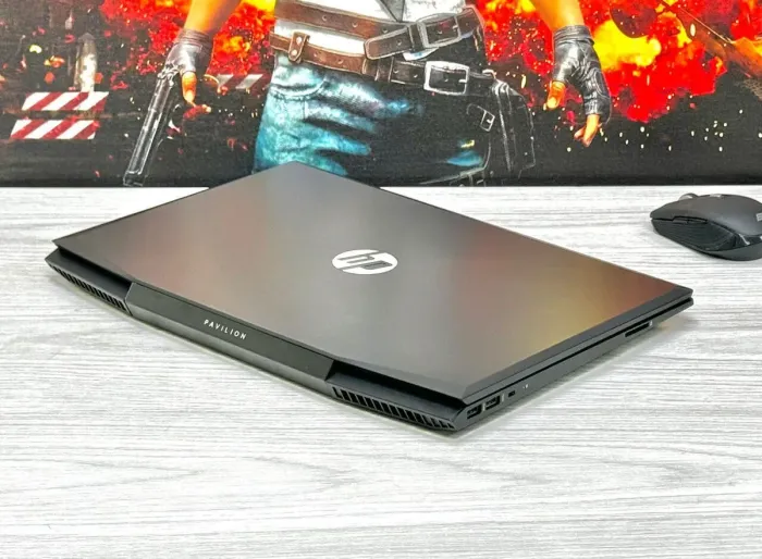 Ігровий ноутбук HP Pavilion Gaming 15-cx0056wm / 15.6" (1920x1080) IPS / Intel Core i5-8300H (4 (8) ядра по 2.3 - 4.0 GHz) / 16 GB DDR4 / 128 GB SSD M.2 + 1000 GB HDD / nVidia GeForce GTX 1050 Ti, 4 GB GDDR5, 128-bit / WebCam / Win 11 Home б/в - зображення 5