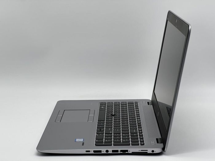 Ноутбук HP EliteBook 850 G3 / 15.6" (1366x768) TN / Intel Core i5-6300U (2 (4) ядра по 2.4 - 3.0 GHz) / 8 GB DDR4 / 120 GB SSD / Intel HD Graphics 520 / WebCam б/в - зображення 4