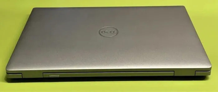 Ультрабук Dell Precision 3560 / 15.6" IPS / Core i5-1135G7 (4(8) ядра по 2.4-4.2 GHz) / 16GB DDR4 / 256GB SSD M.2 / Iris Xe Graphics / WebCam б/в - зображення 4