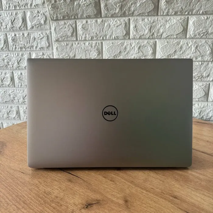 Мобільна робоча станція Б-клас Dell Precision 5530 / 15.6" (1920x1080) IPS / Intel Core i7-8850H (6 (12) ядер по 2.6 - 4.3 GHz) / 16 GB DDR4 / 512 GB SSD M.2 / nVidia Quadro P1000, 4 GB GDDR5, 128-bit б/в - зображення 3