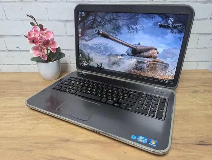 Ноутбук Б-клас Dell Inspiron 17R 5720 / 17.3" (1920x1080) TN / Intel Core i5-3210M (2 (4) ядра по 2.5 - 3.1 GHz) / 12 GB DDR3 / 128 GB SSD / nvidia GeForce GT 630M, 1 GB GDDR5, 128-bit / WebCam / DVD-ROM б/в - зображення 5