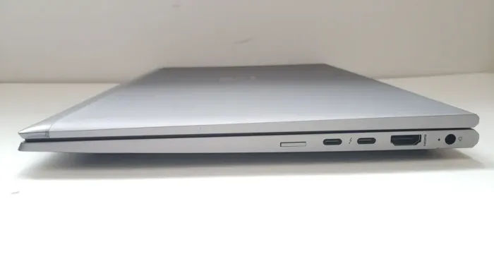 Ультрабук Б-клас HP ZBook Firefly 14 G8 / 14" (1920x1080) IPS / Intel Core i7-1185G7 (4 (8) ядра по 1.2 - 4.8 GHz) / 16 GB DDR4 / 512 GB SSD / Intel Iris Xe Graphics / WebCam б/в - зображення 6