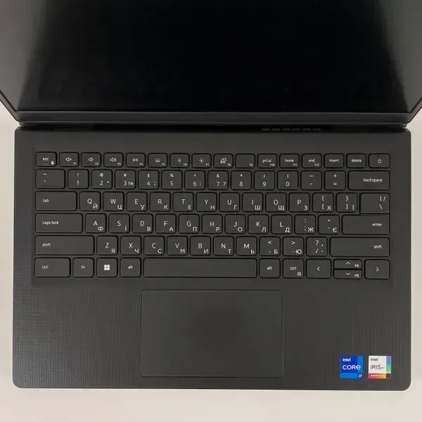 Ультрабук Dell Vostro 3420 / 14" (1920x1080) IPS / Intel Core i7-1255U (10 (12) ядер по 3.5 - 4.7 GHz) / 16 GB DDR4 / 512 GB SSD / Intel Iris Xe Graphics / WebCam / HDMI б/в - зображення 3