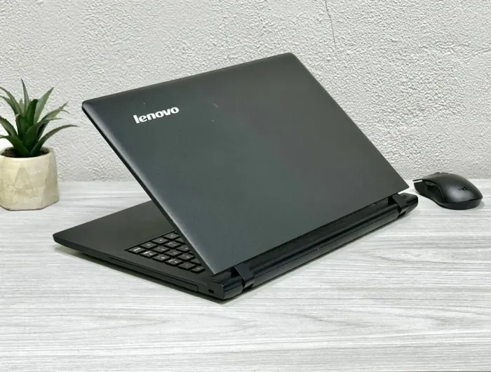 Ноутбук Б-клас Lenovo IdeaPad B50-10 / 15.6" (1366x768) TN / Intel Pentium N3540 (4 ядра по 2.16 - 2.66 GHz) / 8 GB DDR3 / 128 GB SSD / Intel HD Graphics / WebCam / Win 10 б/в - зображення 5