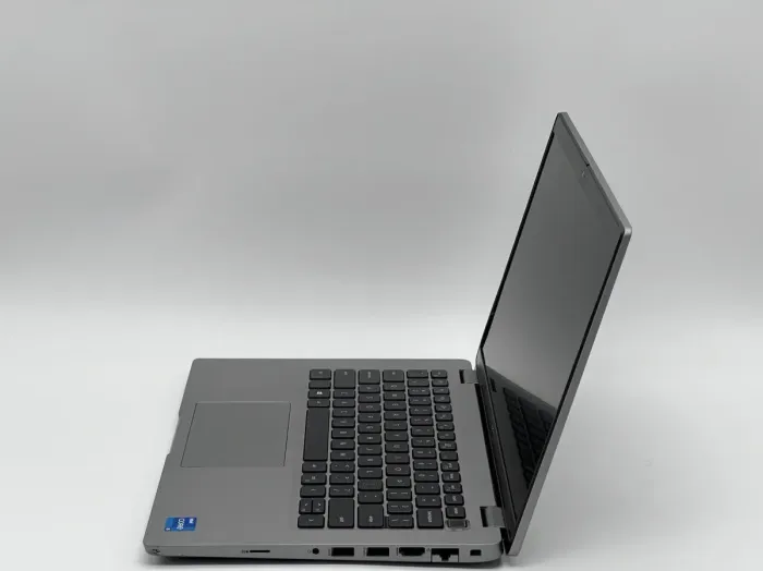 Ультрабук Dell Latitude 5420 / 14" (1920x1080) IPS / Intel Core i5-1145G7 (4 (8) ядра по 2.6 - 4.4 GHz) / 16 GB DDR4 / 240 GB SSD / Intel Iris Xe Graphics / WebCam б/в - зображення 4