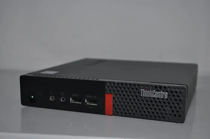 Неттоп Lenovo ThinkCentre M710q Tiny USFF / Intel Core i3-7100T (2 (4) ядра по 3.4 GHz) / 8 GB DDR4 / 256 GB SSD M.2 / Intel HD Graphics 630 / Windows 11 Pro + Кабель з DisplayPort на VGA б/в - зображення 2