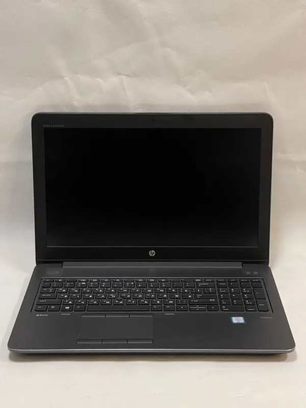 Мобільна робоча станція HP ZBook 15 G3 / 15.6" (1920x1080) TN / Intel Core i7-6820HQ (4 (8) ядра по 2.7 - 3.6 GHz) / 16 GB DDR4 / 256 GB SSD + 500 GB HDD / nVidia Quadro M1000M, 2 GB GDDR5, 128-bit / WebCam б/в - зображення 4