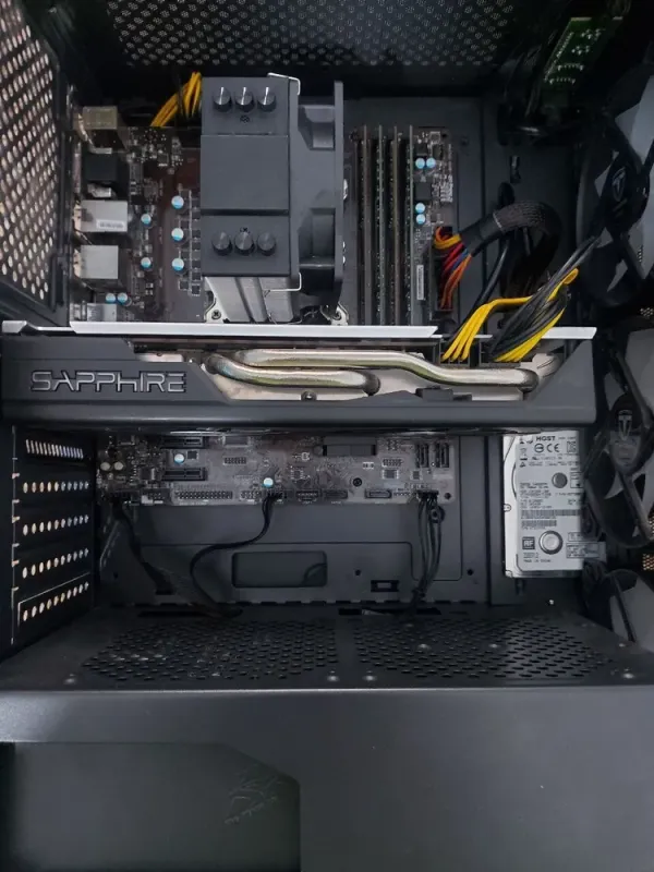 Комплект ПК: DarkFlash Aquarius Mesh Tower / Intel Core i5-7400 (4 ядра по 3.0 - 3.5 GHz) / 32 GB DDR4 / 240 GB SSD M.2 + 500 GB HDD / AMD Radeon RX 570, 8 GB GDDR5, 256-bit / 600W + Монітор LG 24MB37PM-B / 24" (1920x1080) IPS б/в - зображення 4