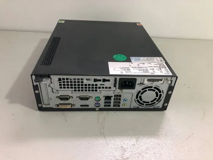 Комп'ютер Fujitsu Esprimo C710 SFF / Intel Core i5-2400 (4 ядра по 3.1 - 3.4 GHz) / 4 GB DDR3 / 250 GB HDD / Intel HD Graphics 2000 / DVD-ROM / DVI б/в - зображення 5