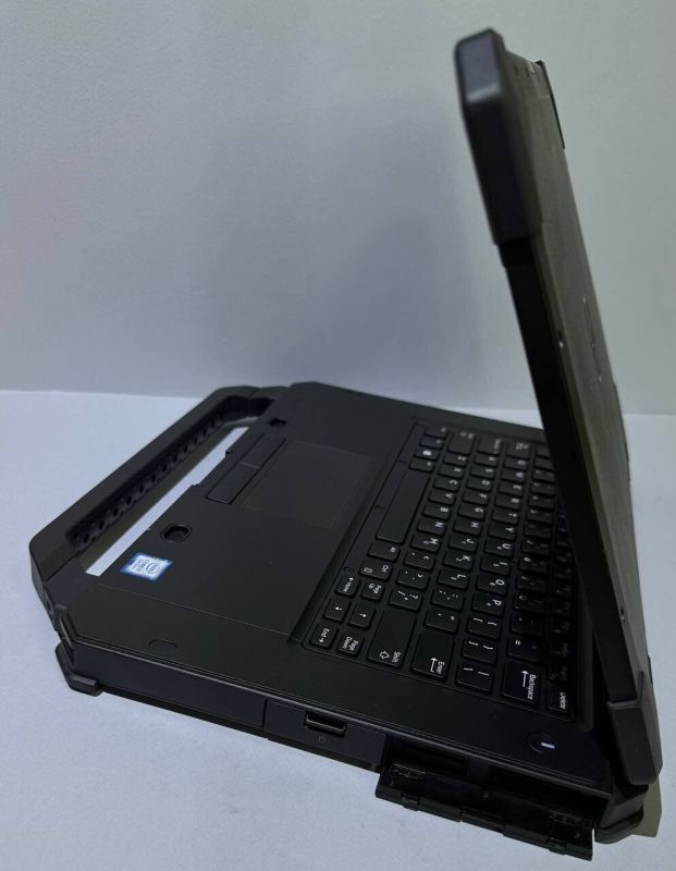 Захищений ноутбук Dell Latitude 5420 Rugged / 14" (1920x1080) IPS Touch / Intel Core i7-8650U (4 (8) ядра по 1.9 - 4.2 GHz) / 16 GB DDR4 / 256 GB SSD / AMD Radeon RX 540, 2 GB GDDR5, 128-bit / WebCam / Win 10 Pro / Дві АКБ б/в - зображення 4