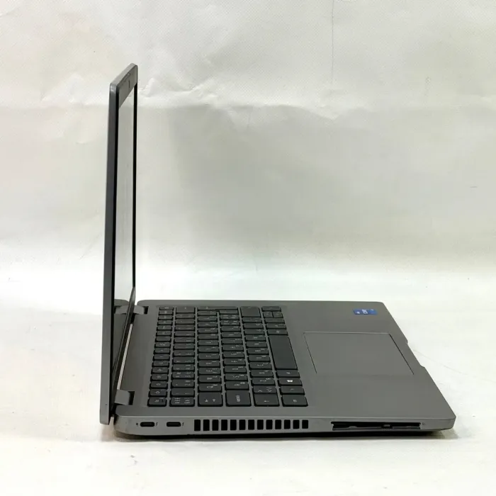 Ультрабук Б-клас Dell Latitude 5420 / 14" (1920x1080) IPS / Intel Core i5-1135G7 (4 (8) ядра по 2.4 - 4.2 GHz) / 16 GB DDR4 / 256 GB SSD / Intel Iris Xe Graphics / WebCam / Windows 11 Pro б/в - зображення 5