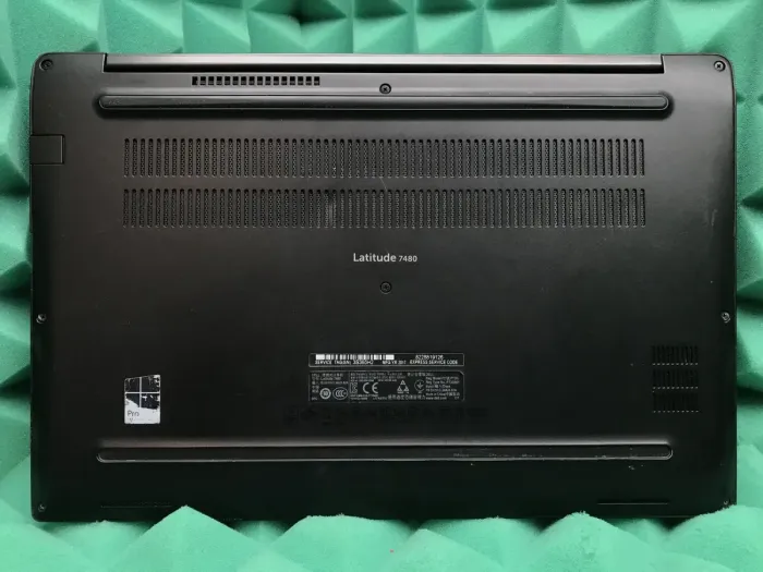 Ноутбук Б-класс Dell Latitude 7480 / 14" IPS Touch / Intel Core i5-7300U (2(4) ядра по 2.6-3.5 GHz) / 8GB DDR4 / 256GB SSD M.2 / HD Graphics 620 / WebCam / HDMI б/в - зображення 9