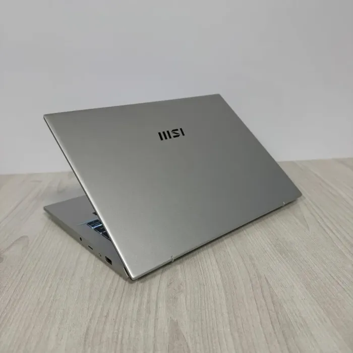 Ігровий ультрабук MSI Prestige 14 H B13UCX / 14" (1920x1200) IPS / Intel Core i9-13900H (14 (20) ядер по 2,6 - 5,4 ГГц) / 32 ГБ DDR5 / 512 ГБ SSD NVMe / nVidia GeForce RTX 2050, 4 ГБ GDDR6, 64-біт / WebCam б/в - зображення 6