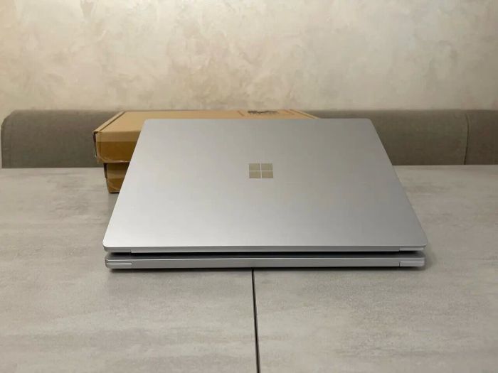 Ультрабук Microsoft Surface Laptop 4 1979 / 15" (2496x1664) IPS Touch / Intel Core i7-1185G7 (4 (8) ядра по 3.0 - 4.8 GHz) / 16 GB DDR4 / 256 GB SSD M.2 / Intel Iris Xe Graphics / WebCam б/в - зображення 7