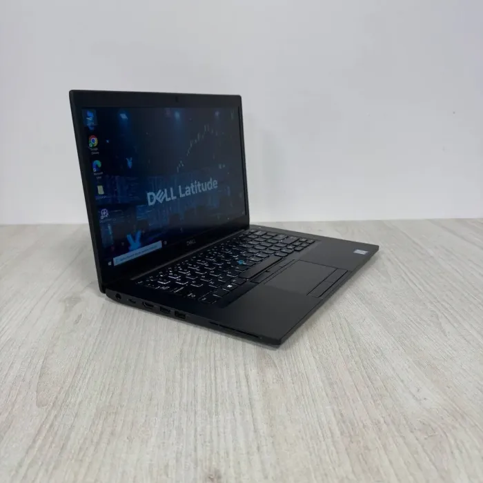 Ультрабук Б-клас Dell Latitude 7490 / 14" (1920x1080) IPS / Intel Core i7-8650U (4 (8) ядра по 1.9 - 4.2 GHz) / 16 GB DDR4 / 256 GB SSD / Intel UHD Graphics 620 / WebCam б/в - зображення 5