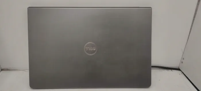 Ноутбук Б-клас Dell Vostro 5568 / 15.6" (1920x1080) TN / Intel Core i5-7200U (2 (4) ядра по 2.5 - 3.1 GHz) / 16 GB DDR4 / 256 GB SSD / HD Graphics 620 / WebCam б/в - зображення 7