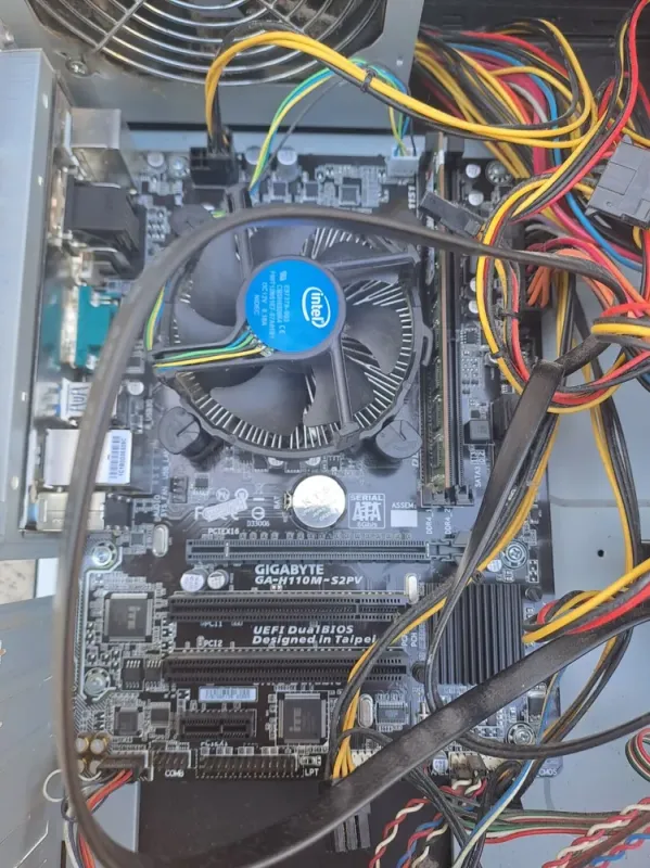 ПК Б-клас DTS Tower / Intel Pentium G4400 (2 ядра по 3.3 GHz) / 4 GB DDR4 / 500 GB HDD / Intel HD Graphics 510 / 500W / Win 10 б/в - зображення 4